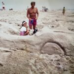 Taya Rogers Instagram - Grateful to be raising our babies barefoot by the sea the same way we were raised 🥰🫶🏽🏝️🌊💕 Happy Thai Children’s Day! ดีใจที่ลูกเราได้โตอยู่ใกล้ทะเลเหมือนเรา 🥰🏝️💕