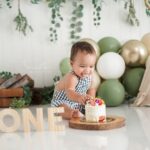 Taya Rogers Instagram - A little belated but swooning over these photos by @smalliestudio for Jaden’s 1st birthday 🥰🤩🫶🏽 He’s grown so much 🥹 I just need time to slow down a little - and for him to stop running so fast 😅 Swipe for his newborn photos 🥹🥲 ใครอยากถ่ายรูปน่ารักน่ารักแนะนำ @smalliestudio เลยค่ะ ไม่เคยผิดหวัง 🥹🥰