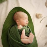 Taya Rogers Instagram - A little belated but swooning over these photos by @smalliestudio for Jaden’s 1st birthday 🥰🤩🫶🏽 He’s grown so much 🥹 I just need time to slow down a little - and for him to stop running so fast 😅 Swipe for his newborn photos 🥹🥲 ใครอยากถ่ายรูปน่ารักน่ารักแนะนำ @smalliestudio เลยค่ะ ไม่เคยผิดหวัง 🥹🥰