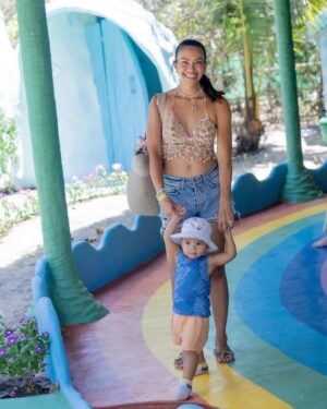 Taya Rogers Instagram - 🏝️🌈✨ Our rainbow festival weekend caught on 📸 by my favorite beach photographer @peduckk 🫶🏽🥰