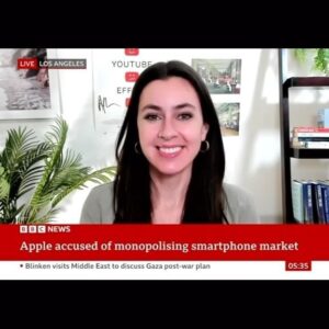 Taylor Lorenz Instagram - Joined the BBC to chat Apple anti trust!