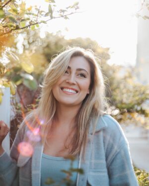 Taylor Dooley Instagram - S U M M E R ☀️