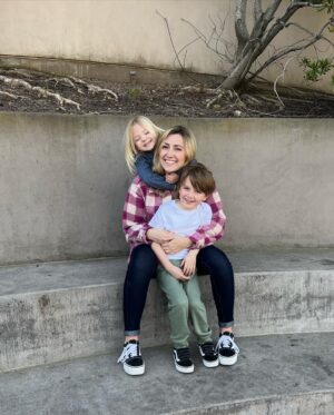 Taylor Dooley Instagram - I thank God every single day for these two little ones; my whole heart, my whole world, my little best friends 💕 Happy Mother’s Day to all the mamas out there 🌸