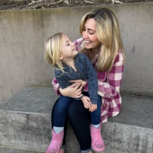 Taylor Dooley Instagram - I thank God every single day for these two little ones; my whole heart, my whole world, my little best friends 💕 Happy Mother’s Day to all the mamas out there 🌸