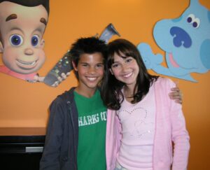 Taylor Dooley Instagram - ✨ 18 Years of Sharkboy & Lavagirl ✨ man oh man how time just flies. 18 years ago, SB&LG flew into movie theaters across the world and my life was forever changed 💛 So grateful for the forever family, amazing memories, a lifetime of fun, and a constant reminder that some dreams are so powerful that they become real 😉 Thanks for loving SB&LG for all these years with me and remember, everything that is or was began with a dream 🌋🦈