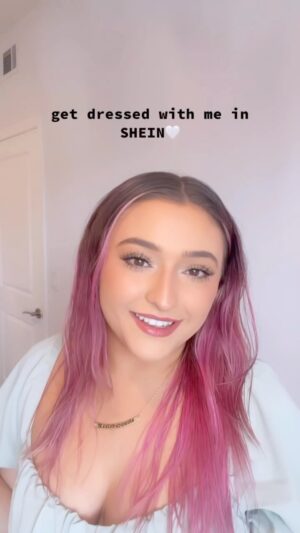 Teilor Grubbs Instagram - pick my date night outfit out with me💘
@sheinofficial @shein_us 
code: Teilor15 
#sheinforall #shein #sheinpartner 
search IDs
green dress : 8209387
green sweater: 11517091
black & white sweater: 10963549