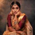 Teja Venkatesh Instagram - One doesn’t just wear attire but embraces a legacy of splendor, embodying the essence of royalty with every graceful movement, evoking the timeless allure of Indian heritage and culture. 🤍 Saree draping @d_sareedrapist Makeup @jeru_bridal_studioo Saree @sesha_bridalwear Camera @aadhityasivam Jewels @chennai_jazz Hairdo @shadesofyourdream Makeup Assistant @rajime27_makeover_hub #tejavenkatesh #tejainsaree #saree #chennai #traditional #sareelove #tejavenkatesh😍😍