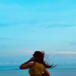 Teja Venkatesh Instagram - Nature has a unique way of uplifting our spirits… 🤍 Just do what makes you happy #nature #beach #ocean