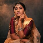 Teja Venkatesh Instagram - One doesn’t just wear attire but embraces a legacy of splendor, embodying the essence of royalty with every graceful movement, evoking the timeless allure of Indian heritage and culture. 🤍 Saree draping @d_sareedrapist Makeup @jeru_bridal_studioo Saree @sesha_bridalwear Camera @aadhityasivam Jewels @chennai_jazz Hairdo @shadesofyourdream Makeup Assistant @rajime27_makeover_hub #tejavenkatesh #tejainsaree #saree #chennai #traditional #sareelove #tejavenkatesh😍😍