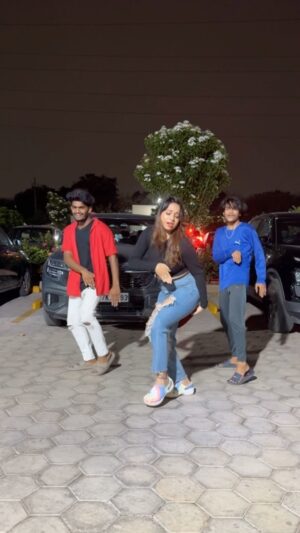Tejaswani Behera Instagram - RADHIKAA 🖤😎 

#viral #trendingreels #trend #explore #post #instagram #djtillu2