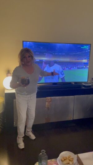 Terelu Campos Instagram - Hala Madrid !!! Esto solo lo hace un equipazo como El Madrid !!! Ufff q descanso después de un partido de infarto !