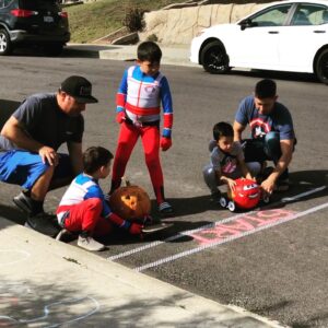 Teresa Castillo Instagram - Hosted our 2nd annual neighborhood pumpkin race yesterday and it was a blast! 🎃🏎
