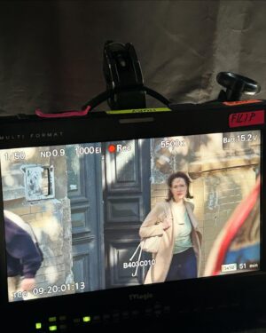 Tereza Kostková Instagram - Sobota na place…@jednarodina #serial #nataceni #shooting #vpraci #terezakostkova