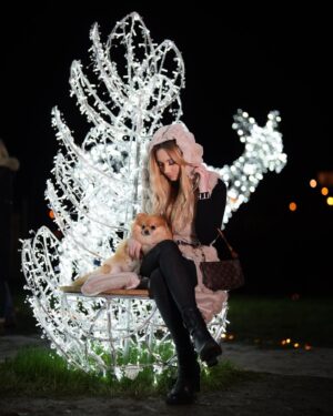 Tereza Taliánová Instagram - Máte už Vánoční náladu? 🤍✨
📸: @janhrncir1