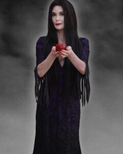 Teri Hatcher Instagram - Nothing desperate about this housewife. 😉Come see me as #morticia in #theaddamsfamilymusical I’m so grateful to be a part of this spooktacular cast. #fredkalvitheatre #thousandoaks Oct 14 th - 23rd #familyfun #musicaltheatre #halloween #datenight #thingstodoinla