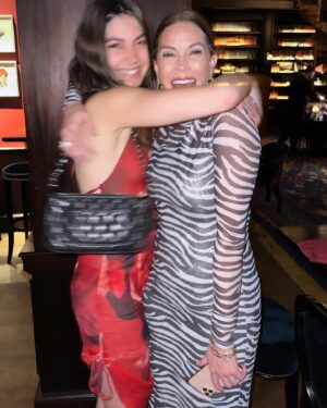Teri Hatcher Instagram - What happens in the club stays in the club 😂🎉🍾 Thanks @xslasvegas @wynnlasvegas for a raging good time. I did need a few days to recover but this time together was time  well lived! 🙏🏻🎉🥳👏🏻