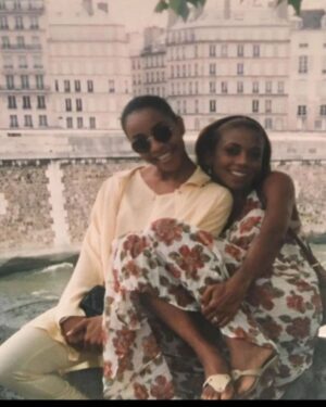 Terry Ellis Instagram - Shouting Happy Birthday to my bestie!! @hollyrpeete may this day be as special as you are to me. I am forever grateful for your friendship, love, laughter and support. I"m wishing you all the happiness, joy and blessings you've dedicated your life sharing with others.so lets toast it up!...cheers to another 30 years around the sun together. I love you! 💞 🎂 🥳 🎉 🎈 🎁 🎊 🍾 🥂 👩🏿‍🤝‍👩🏾#virgobesties♍❤♍💕 #bestiesforlife #doppleganger #solidasarock💎 #virgoseason #septembergirlsrock❤️🎉💋🎈🎂