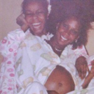 Terry Ellis Instagram - Happy #bestfriendsday! 👧🏽💓👧🏽32 years down and a lifetime to go!!! My #bestie is SOLID! Solid as a ROCK 🪨 
#HollyAndTerry #TerryAndHolly 
#bestfriends #twins #doppleganger