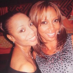 Terry Ellis Instagram - Happy #bestfriendsday! 👧🏽💓👧🏽32 years down and a lifetime to go!!! My #bestie is SOLID! Solid as a ROCK 🪨 
#HollyAndTerry #TerryAndHolly 
#bestfriends #twins #doppleganger