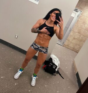 Tessa Blanchard Instagram - ….I did it without one 💎

#UNDENIABLE #FOREVER 

#INNEGABLE #PARASIEMPRE
