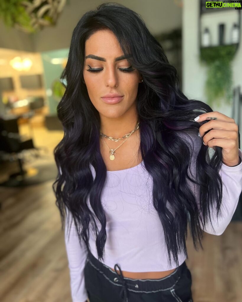 Tessa Blanchard Instagram - If you’re looking for the best Hair Stylists, Color Specialists, & Barbers in San Antonio, TX reach out to @rocknrosesalon 🥀 There is truthfully nothing that @isthatpat can’t do 🖤 NEXT STOP: MEXICO 💜
