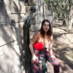 Tessa Ía Instagram - Sol de invierno ❤️‍🔥 @prada