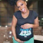 Teyonah Parris Instagram - Issa vivrant thaaang!! Thank you @marenocares for our super duper cute t-shirt!! 💫