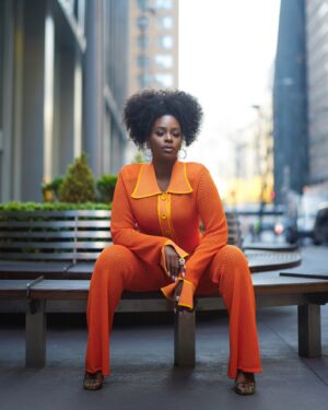 Teyonah Parris Instagram - Tangerine Sweets!! 🍊 

Happy Saturday, Yall! 🍭😘