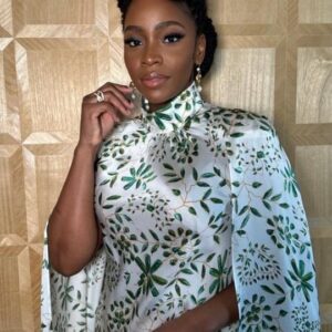 Teyonah Parris Instagram - It's no coincidence that the Essence Black Women in Hollywood Brunch is one of the first events I've had the honor to attend post the birth of my daughter. Being surrounded by these incredible women and nothing but love, encouragement, joy, and support in the room has filled my spirit BEYOND!! HUGE CONGRATULATIONS to this years honorees and thank you @Essence for the honor of being in the room!! 🖤🖤🖤