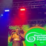 Thaís Müller Instagram - se for pra gente juntar que seja sempre assim: lugar incrível, amigos maravilhosos, música boa e a barriga doendo a beça de tanto rir • como é gostoso a gente junto! 🫶🏼 quero maaaaiissss @bourbon.festival.paraty