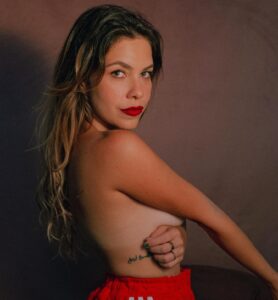 Thaís Müller Instagram - ph @zschaber @diegonardes