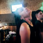 Thais Lago Instagram - E no fim a gente canta e dança 🦇✨❤️‍🔥