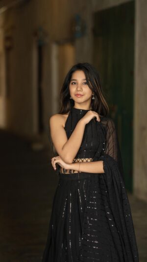 Thamanna Pramod Instagram - ✨
.
.
.
@poshbe.ae