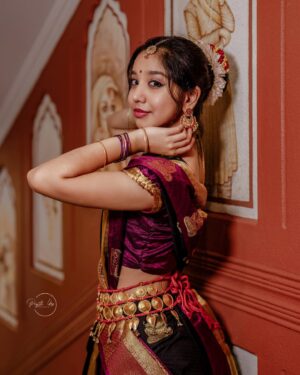 Thamanna Pramod Instagram - The divine feminine✨
Pc: @prajith_idex_signature 
Support: @sa_jin_s 
Concept and choreo: @the_soulful_sole @mnk_dance 
Styled by: @swirlnstyle