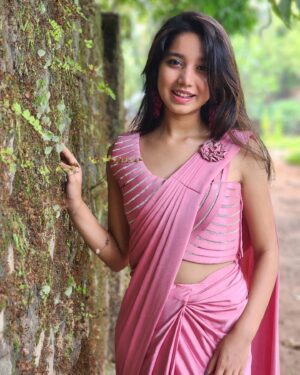 Thamanna Pramod Instagram - ഉത്രാട ദിനആശംസകൾ🌸
•
•
Pc: @pradeepek