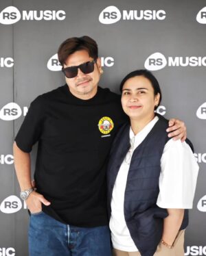 Thanaporn Wagprayoon Instagram - พี่น้อง เต๋า ปาน กลับมาบ้านที่เราโตมาด้วยกัน 🙏 RS HOME
