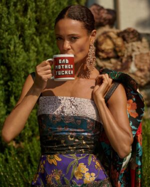 Thandiwe Newton Instagram - @christianhogstedt popped round for tea before I went to see @tiffanyhaddish @vibesontbs 

@dolcegabbana @sophiawebster and bling from #SanteeAlley 

Good times x