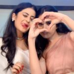 Thanuja Puttaswamy Instagram - Radhika & Priyanka❤️ #sisterschallenge #agniparikshaserial #ztka2022