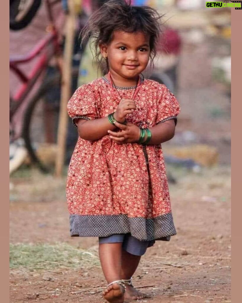 Thanuja Puttaswamy Instagram - One smile can get us through any difficulty..😇 Purest Smile😙 Her smile caught my eye... #love #greatful #photography #happy #beautiful ♥️