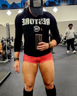 Theresa Serrano Instagram - The love-hate relationship of leg day 🦵