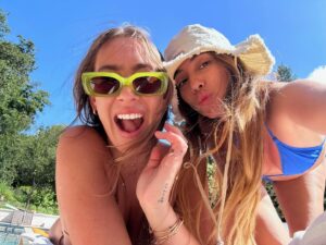Theresa Marie Mingus Instagram - Live, Laugh, Love ya fuhks!