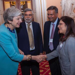 Theresa May Instagram - ‪From where I stand today I see the very modern face of UK-India relations. World-leading businesses. Cutting-edge technology. ‬
‪#IndiaDay 🇬🇧🇮🇳‬
