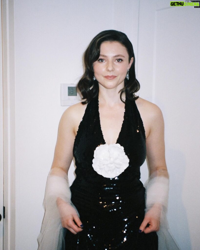 Thomasin McKenzie Instagram - Took several tumbles but got back up for @vanityfair 🩹