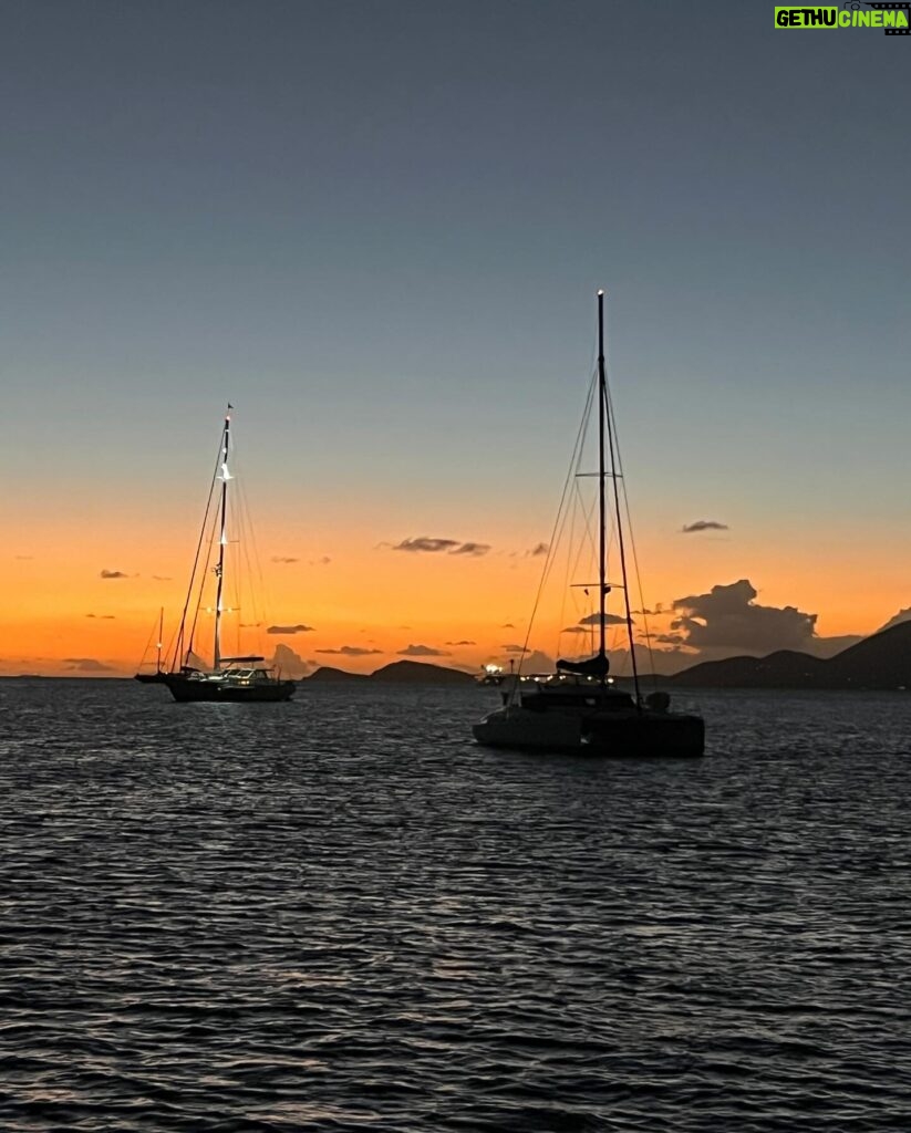 Tia Carrere Instagram - From dawn till dusk it’s magic #boating #britishvirginislands