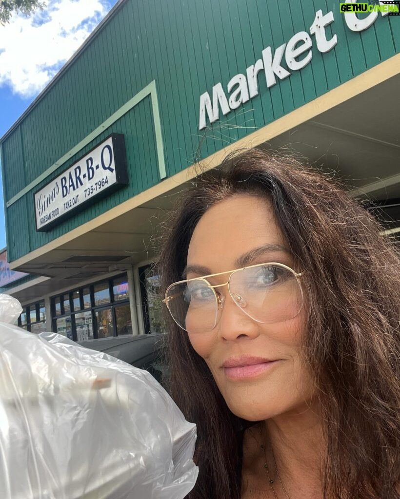 Tia Carrere Instagram - Back in Hawaii for a bit of work, but I always manage to squeeze in as much fun as possible! #food #friends #fish #fun 🌴