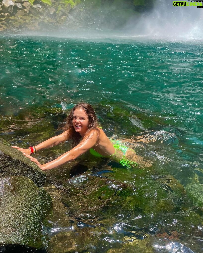 Tiffany Alvord Instagram - ✨ *Don’t* go chasing waterfalls.. they prefer if you play hard to get.. 🤪😅 - SWIPE to the end to see me sliding off the mossy rock to my death 🪨😂.. saw my life flash before my eyes, I did. HAVE A GREAT FANTASTIC MONDAY! Let’s crush this week. 🫶