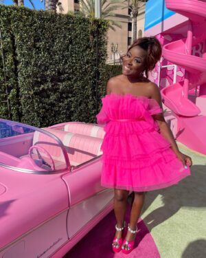 Tiffany Brooks Instagram - Ohh wee yall @barbiethemovie premier was EVERYing!!! Went with option C!! Ohhh prep the shoes! @betsyjohnson_ 🤩🤩🤩 me and my @hgtv friends were in the building! The movie was adorable! My fly a$$ son killed it with his tux! #installingapinkdrivewaynextweek