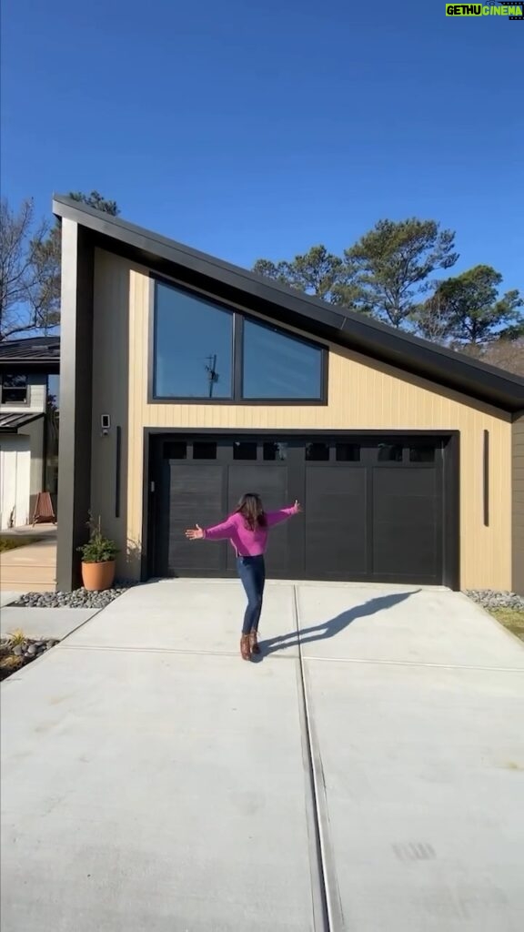 Tiffany Brooks Instagram - #REPOST: @hgtv HEAR US OUT: You win HGTV Smart Home 2024 and spend all your free time relaxing on this gorgeous back deck. ✨ Click the link in our bio to enter for your chance to win this stunning remodeled home in Atlanta, GA (a $1M grand prize!) today. 🎉 No purchase necessary. Ends 6/10. See hg.tv/SH24 for complete rules.
