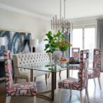 Tiffany Brooks Instagram – Tasked with combining modern glamour and traditional, my team and I transformed this dining room from dull to dreamy! 😍

Swipe for the before ➡️

.
.
.

#beforeafter #diningroom #modernglamour #traditional #transformation #interiordesign #chicagointeriors