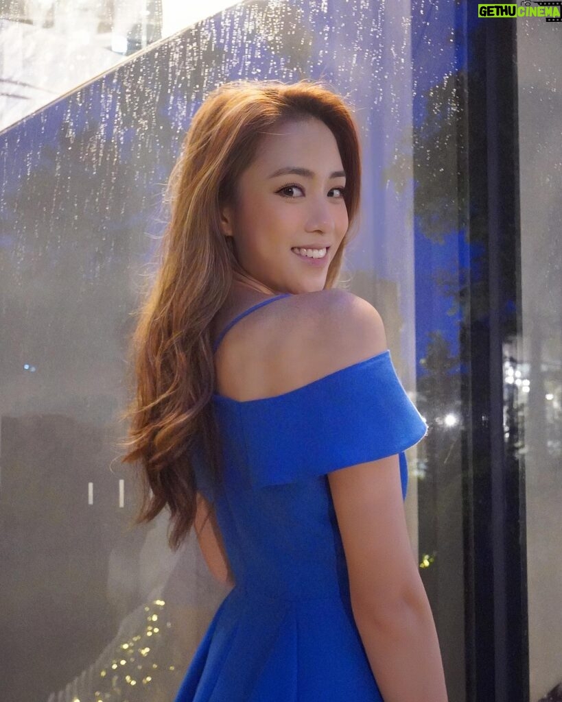 Tiffany Lau Instagram - who doesn’t love a dress with pockets? 🥰💙